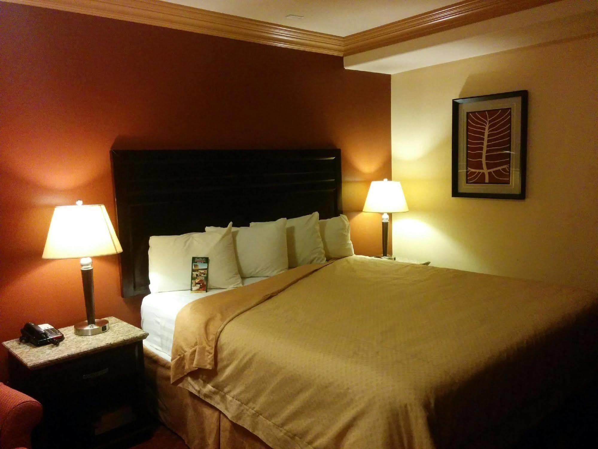 Portofino Inn Burbank Bagian luar foto
